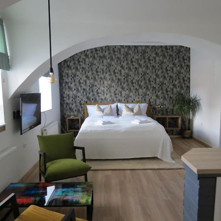 Apartman Pod Synagogou Humpolec Exteriör bild